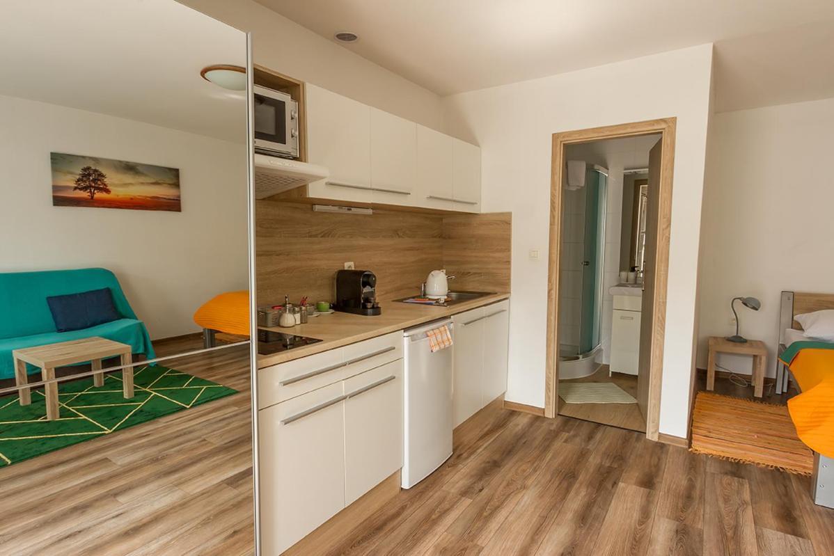 Apartmany Tereza & Free Parking 브라티슬라바 외부 사진